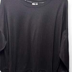 Joyspun black oversized light weight knit sweater in XXL #oversized #cozy